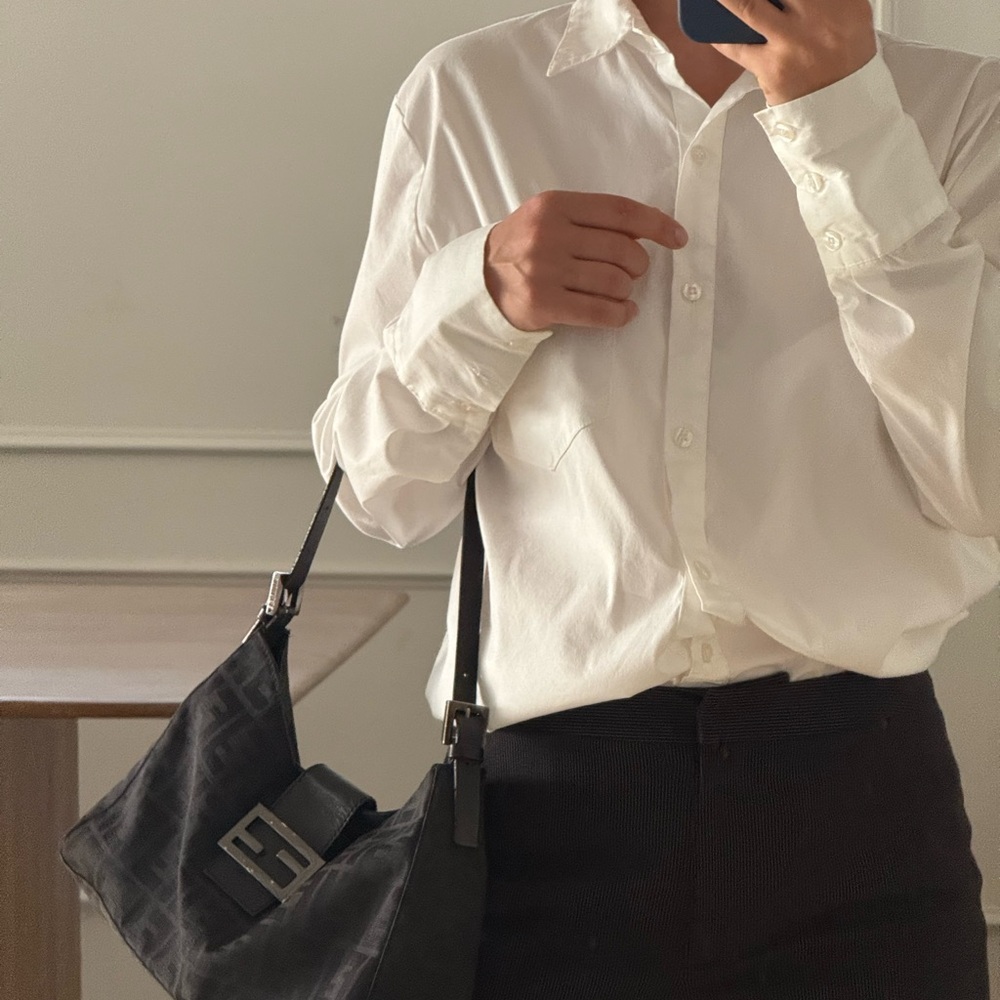 Classic White Women’s Shirt